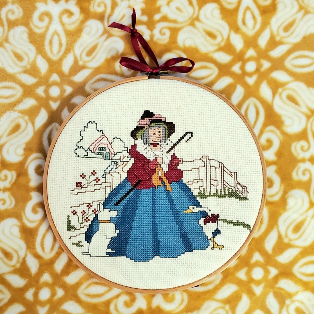 Mother Goose Cross Stitch / Embroidery